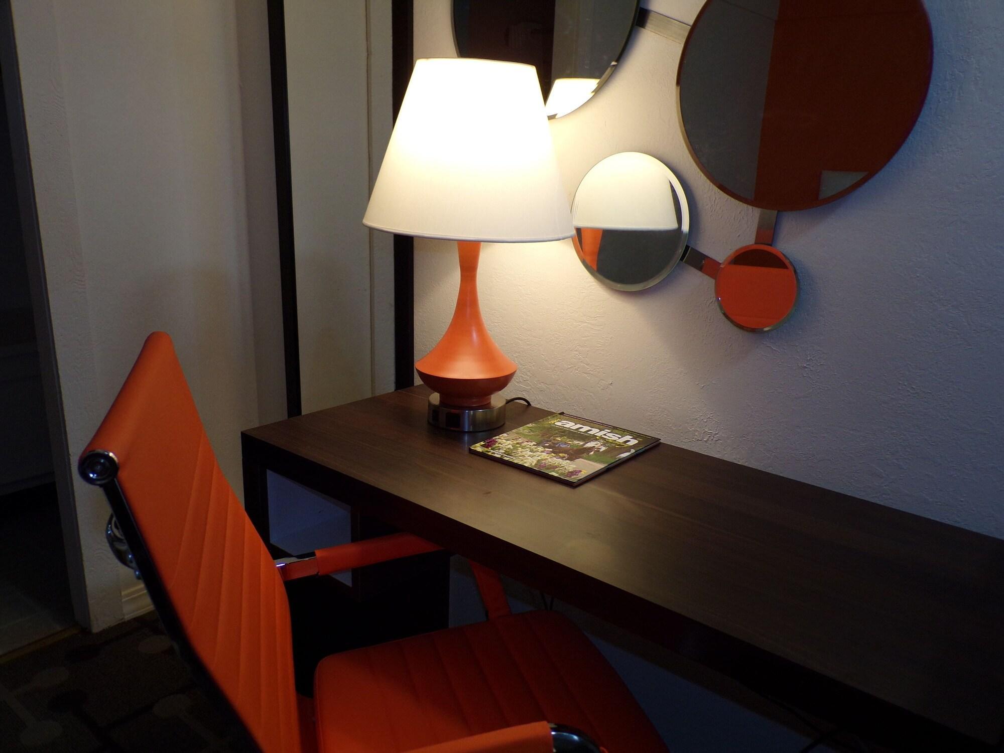 Dover Inn And Suites Ngoại thất bức ảnh